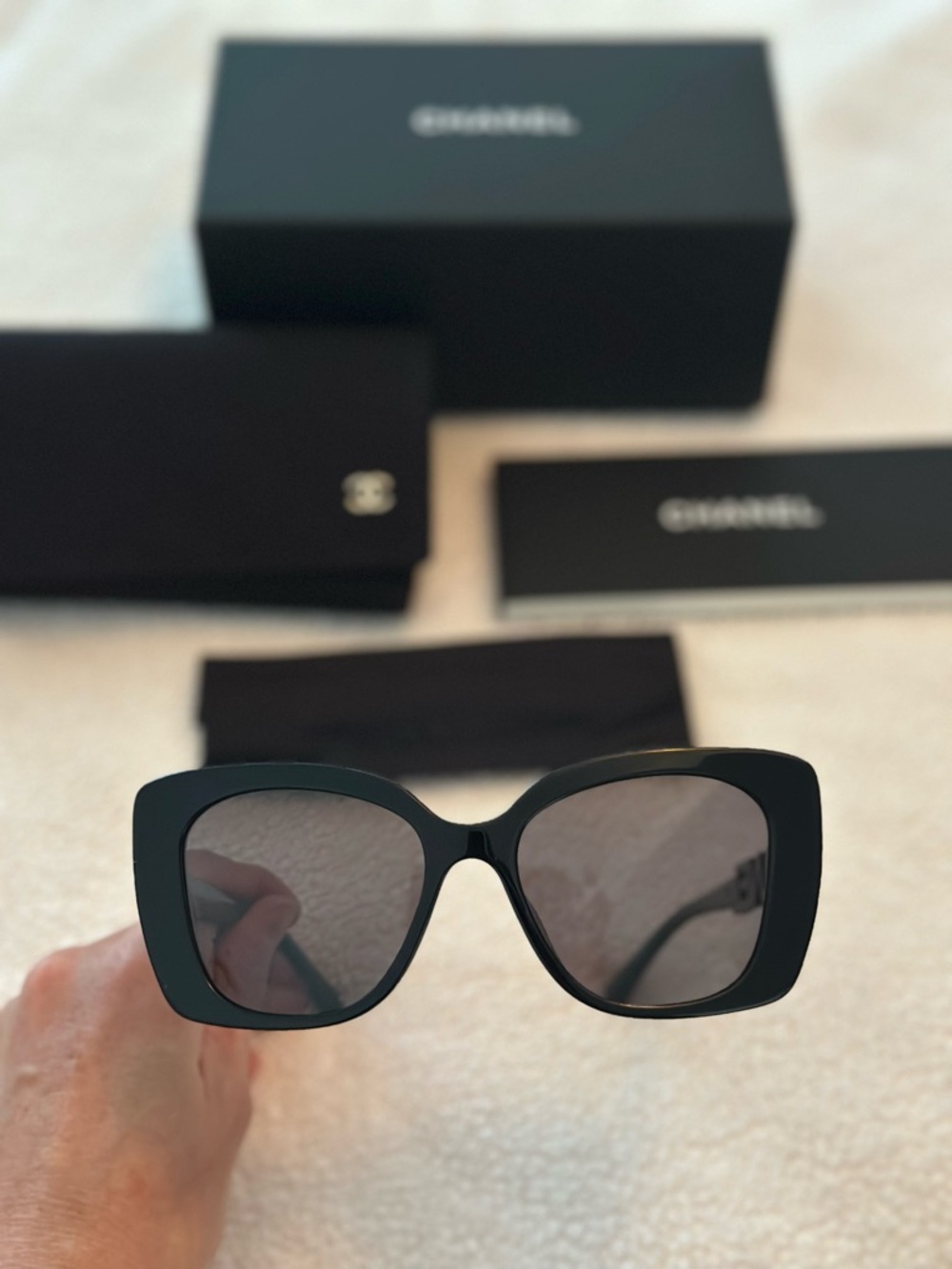 CHANEL Black Oversized Square Sunglasses with Branded Case - Picture 5 of 11